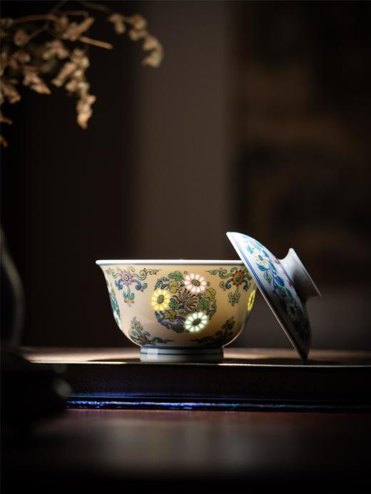 富玉窑  景德镇手工青花斗彩团菊玲珑主人杯盖碗茶具套组 商品图0