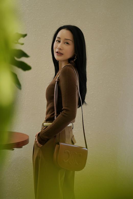 臣禾	一字领无缝针织衫JZ243090375【金猪甄选】 商品图1