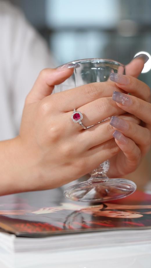 1.03ct 红宝石戒指 商品图3