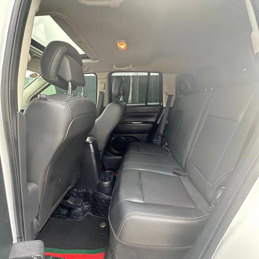 Jeep 指南者（进口）改款 2.4L 四驱豪华版【长租-北京】 商品图7
