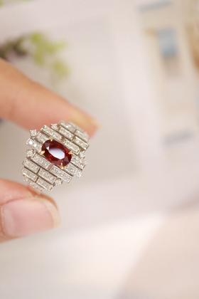 1.34ct 红宝石戒指