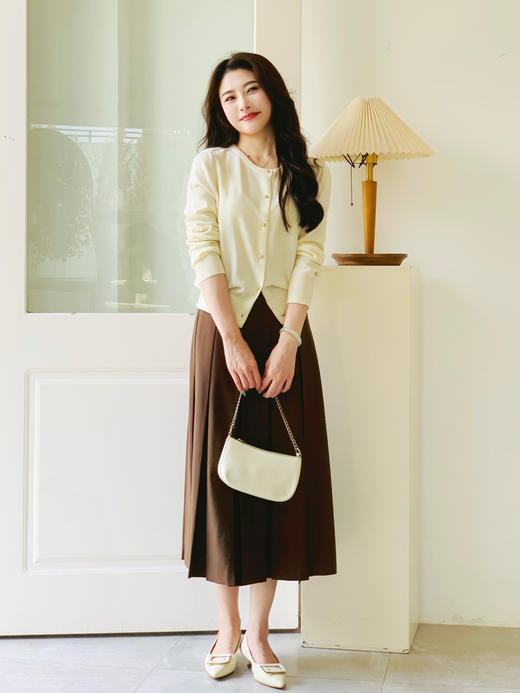 【百图lulu定制】【金豆开衫】羊毛混纺 柔软细腻  金色纽扣 开衫针织衫 商品图6