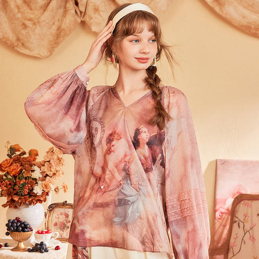 两三事史诗壁画2024秋季新款法式油画印花绑带灯笼袖雪纺衫女宽松 商品图1