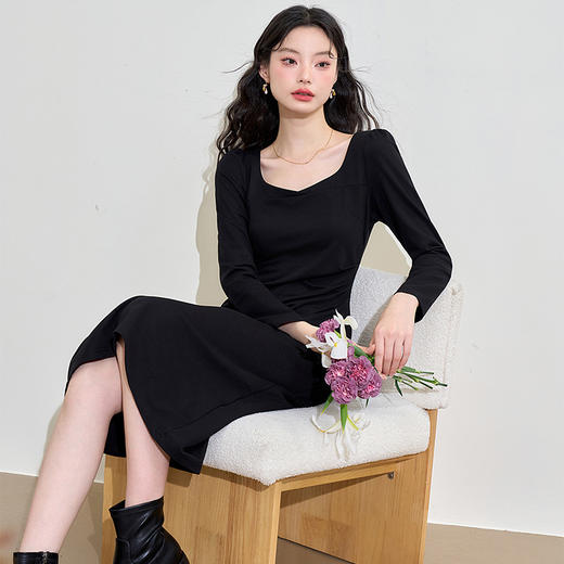 气质优雅高级感长袖连衣裙女早春交叉领重工打褶收腰长裙V3442250 商品图2