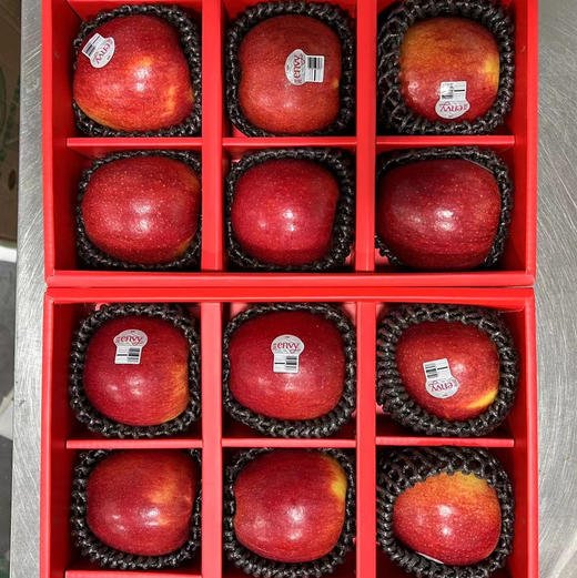 爱妃苹果，9只定制礼盒装，爱妃苹果脆爽香甜，拥有红宝石般的色泽，抗氧化。 商品图5