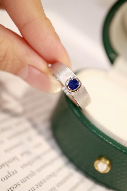 0.27ct 蓝宝石戒指 商品图7