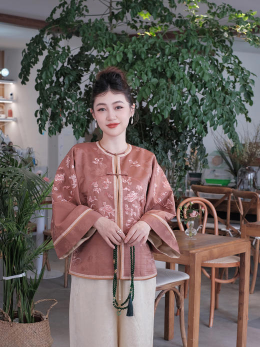 盛唐牡丹 |三经绞罗底香云纱手推绣外套 商品图4