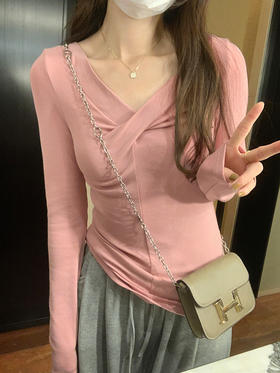 【纯色内搭V领打底衫】秋冬新款 设计感修身显瘦短款长袖上衣ins