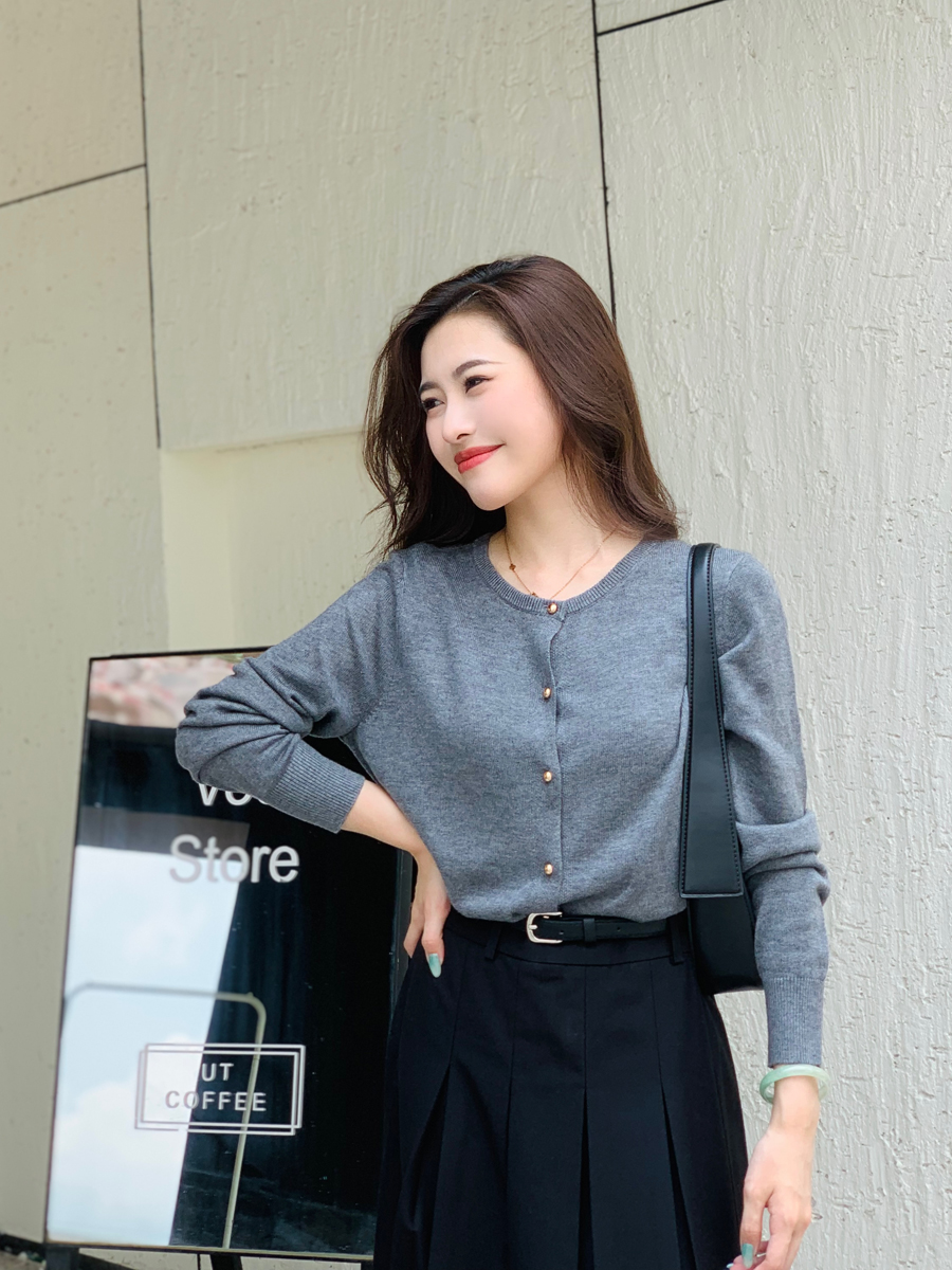 【百图lulu定制】【金豆开衫】羊毛混纺 柔软细腻  金色纽扣 开衫针织衫