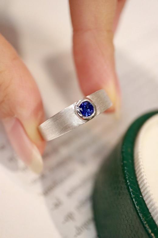 0.27ct 蓝宝石戒指 商品图1
