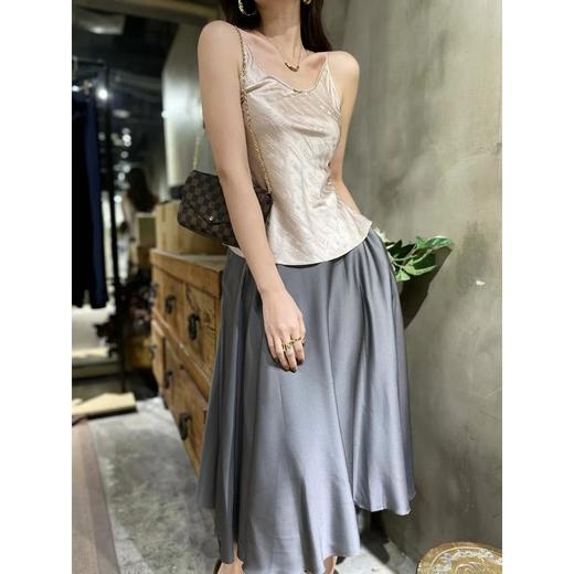 【包邮发顺丰】洛诗琳夏季新款轻柔亲肤高品质真丝提花缎面吊带GQ22079 商品图3