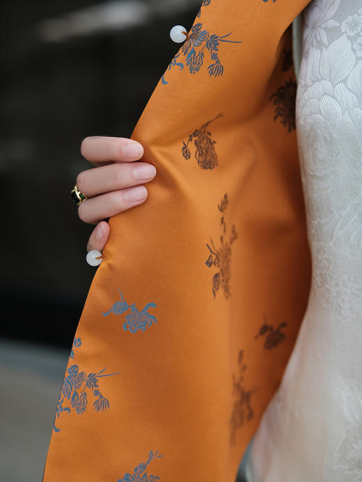 盛唐牡丹 |真丝花蕾缎双面穿马甲 商品图2