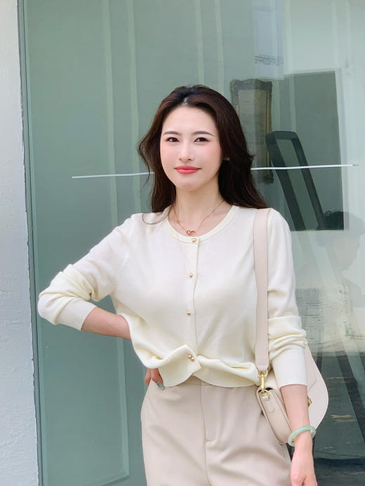 【百图lulu定制】【金豆开衫】羊毛混纺 柔软细腻  金色纽扣 开衫针织衫 商品图7