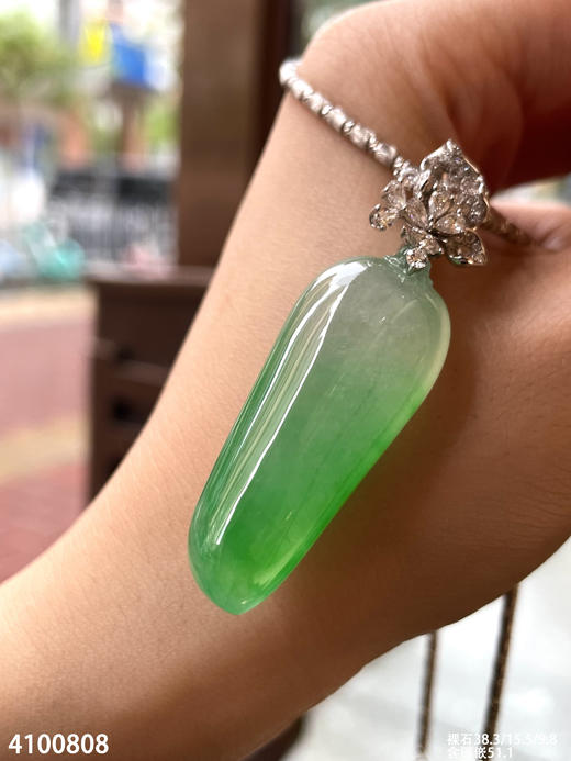 高冰艳绿福瓜吊坠【4100808】具体价格微信咨询 商品图5