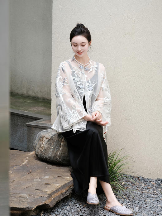 盛唐牡丹 |竹纹蕾丝珠片对襟外套 商品图2