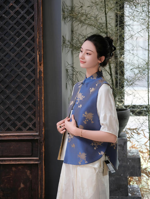 盛唐牡丹 |双面穿真丝花蕾缎马甲 商品图0