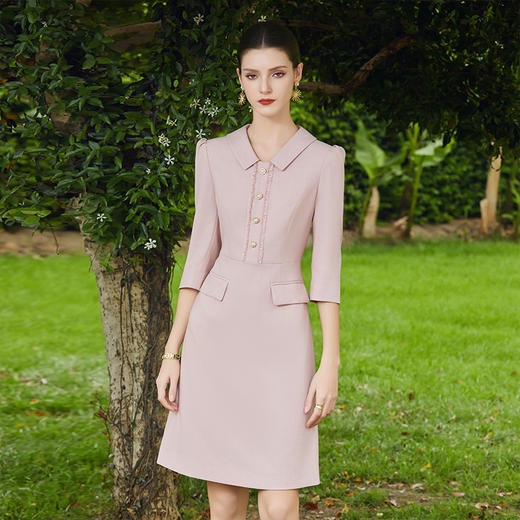 AD粉色小香风连衣裙女时尚翻领西服裙2024新款单排扣七分袖工作服 商品图2