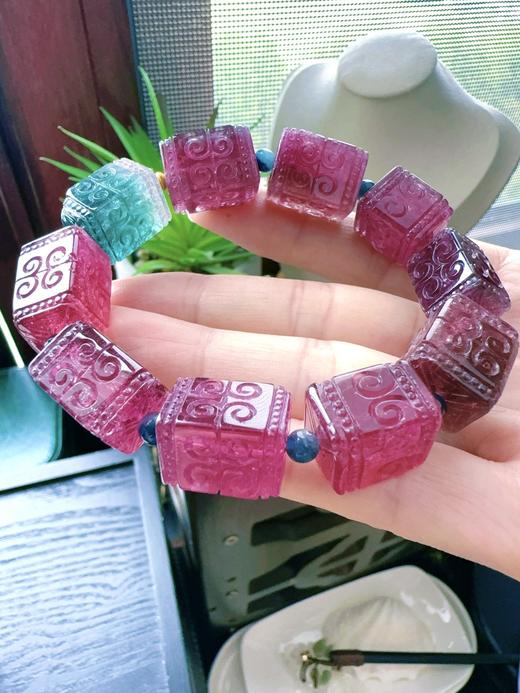 67.1g 雕刻碧玺手链 商品图4