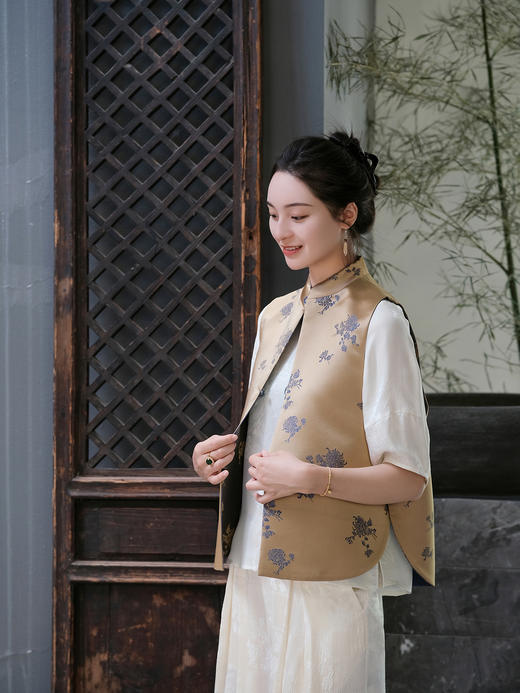 盛唐牡丹 |双面穿真丝花蕾缎马甲 商品图1