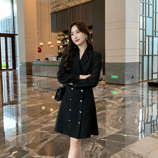 奢姿2024年秋季新款大码女装休闲通勤外套胖妹妹气质西装领风衣9943890218 商品图0