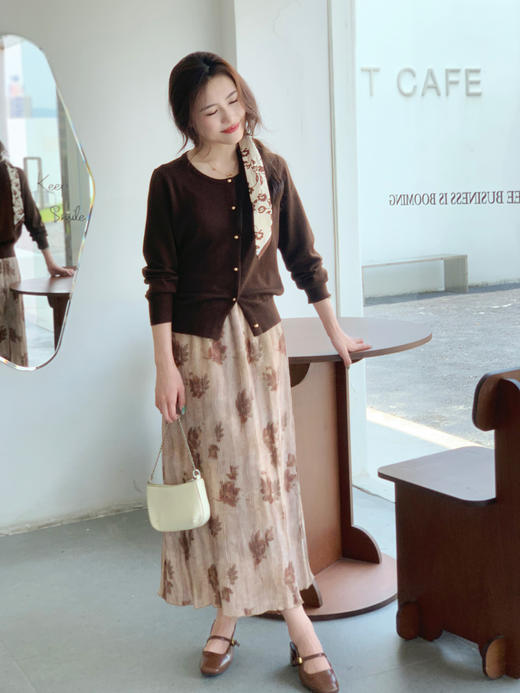 【百图lulu定制】【金豆开衫】羊毛混纺 柔软细腻  金色纽扣 开衫针织衫 商品图2