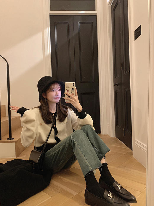 金蘑菇菇 Gabrielle嘉伯丽尔 中古香香/ 经典黑白拼色针织开衫 商品图3