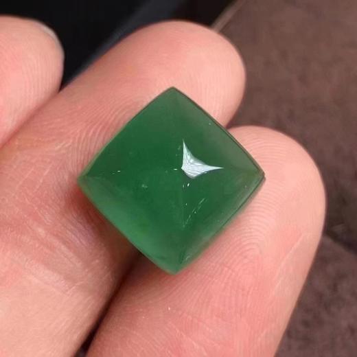 8.37ct 祖母绿裸石 商品图4