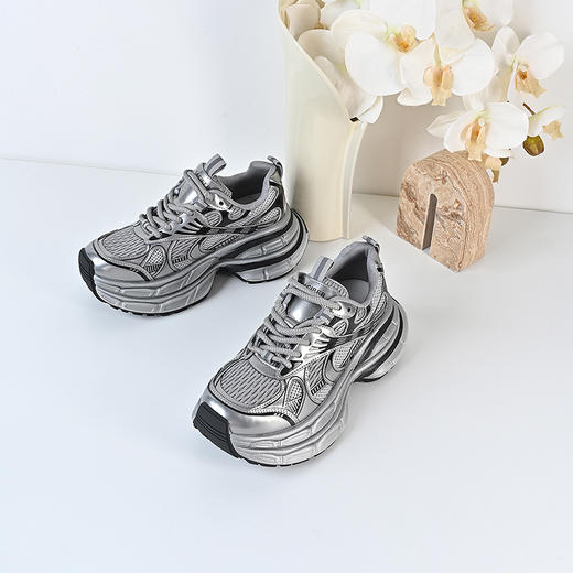 经典鲨2024年秋新款韩版时尚安可拉红网面跑步休闲老爹鞋女KW13-D37061 商品图5