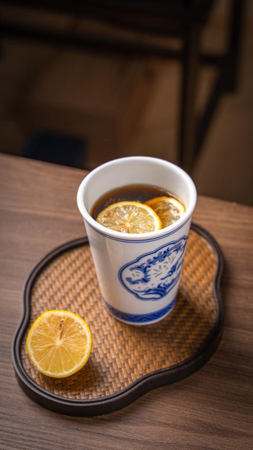 青花玲珑莲池可乐杯 商品图3