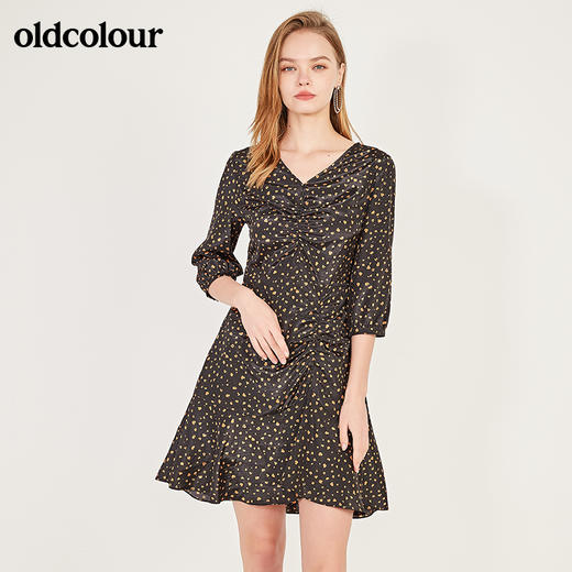 oldcolour春季V领时尚显瘦波点中袖连衣裙N13103364 商品图0