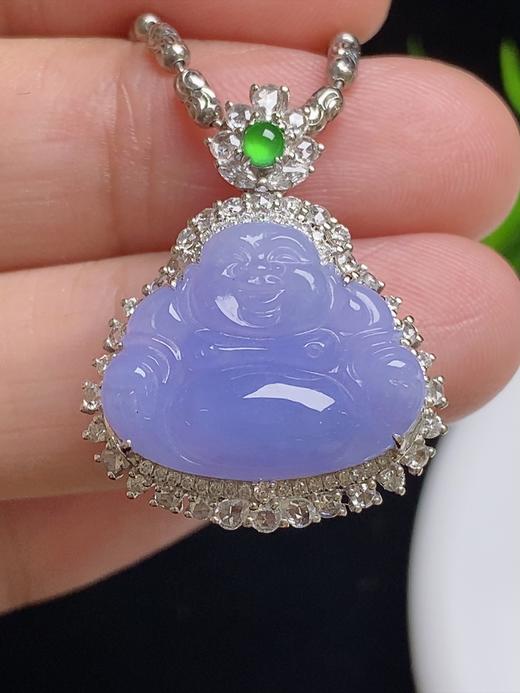 547112 高冰紫罗兰佛公 饱满，通透水润，玉质细腻，翠色鲜艳，18k金奢华钻石镶嵌 裸石尺寸：17.7-14.1-3.7mm约 超值价：32880 商品图2