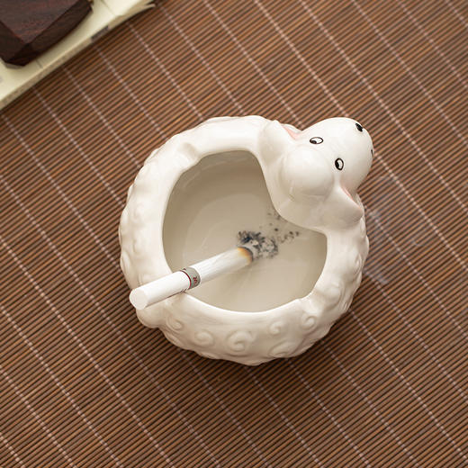 「数款可选！创意个性」烟灰缸北欧风潮流居家日用客厅办公室可爱少女高级感卡通摆件家居饰品 商品图1