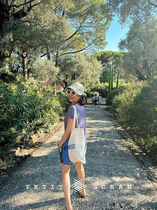 PETIT SCHAN小闪 CLO#561 Lilac Irises 花海里的乌托邦 云朵羊绒系列纯羊绒手工染色短袖 商品图4