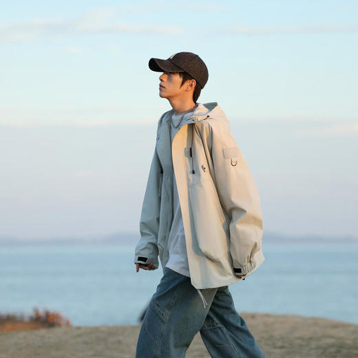 senlinjeepsd秋季情侣冲锋衣 | 防水防污防风 立体版型 透气不闷热 舒适百搭 男女同款 商品图5