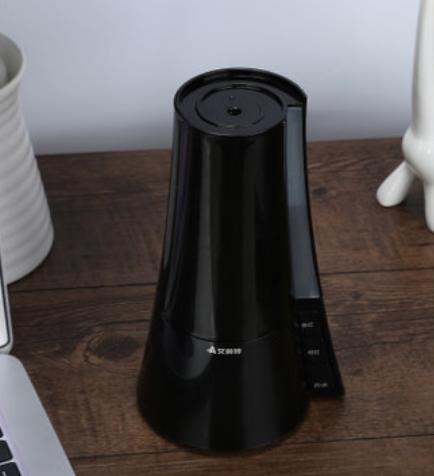艾美特(301468)UM145 小型超声波空气加湿器 迷你办公室香薰机家用静音卧室熏香机 商品图2