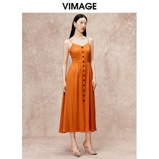 VIMAGE纬漫纪时尚露背时尚简约显瘦吊带橙色连衣裙秋新款V2207817 商品图3
