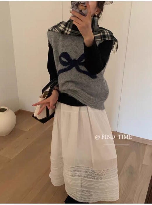 蝴蝶马海毛马甲 商品图2