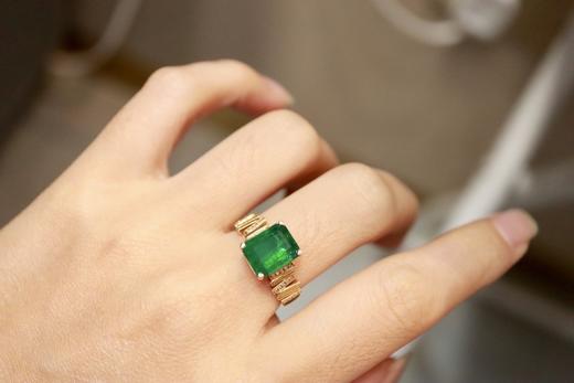 3.01ct 祖母绿戒指 商品图8
