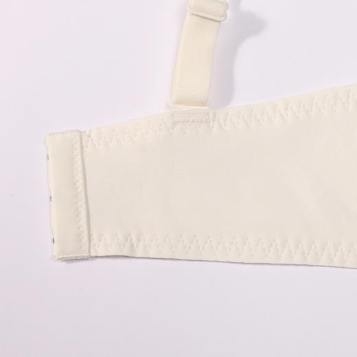 都市丽人内衣自然舒适常规文胸蕾丝薄文胸3/4杯三排扣无钢圈LBT2T8 商品图6