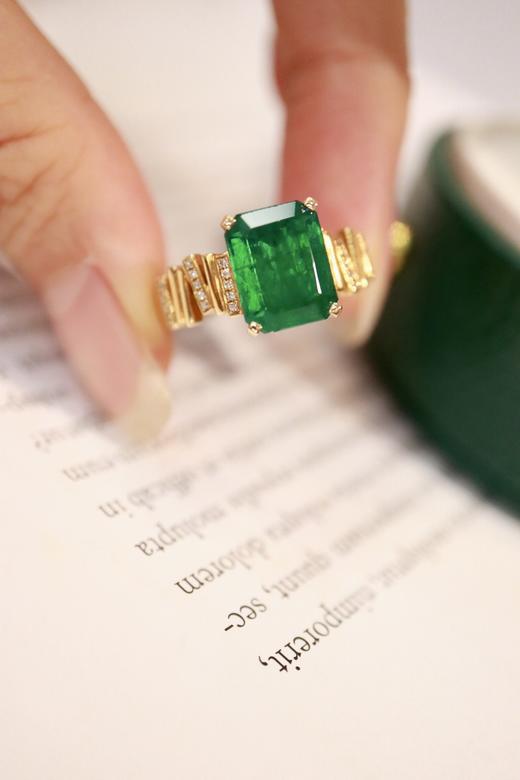 3.01ct 祖母绿戒指 商品图2