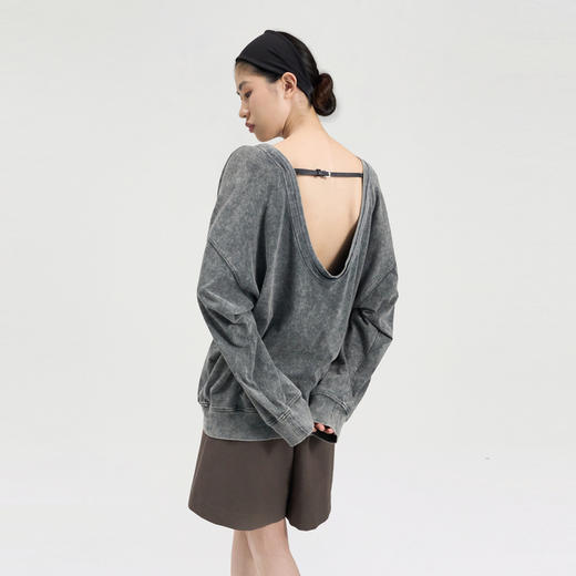 lost in echo2024秋冬新品慵懒宽松时尚背部镂空套头卫衣上衣女 商品图0