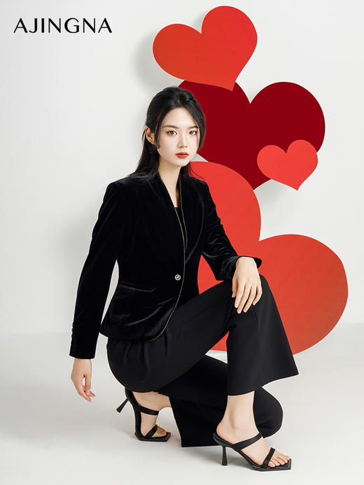 【商场同款】阿菁娜2024秋季新款立领V领丝绒外套A29Q107023 商品图3