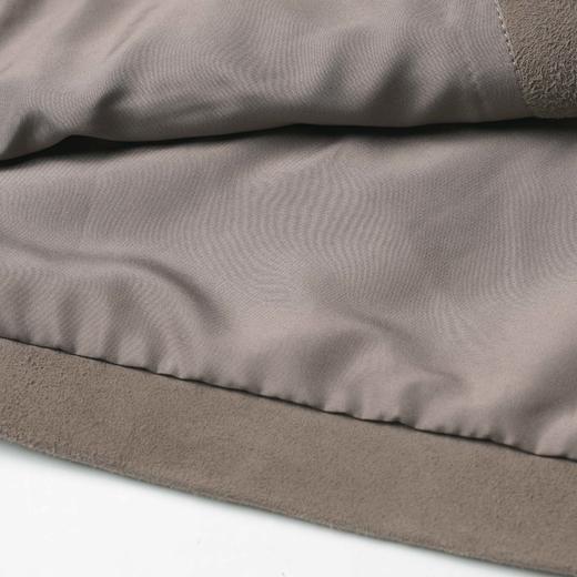 ROMI STUDIO“棕标甄选”轻量级山羊皮柔雾感连帽皮衣外套 441P8006 商品图4