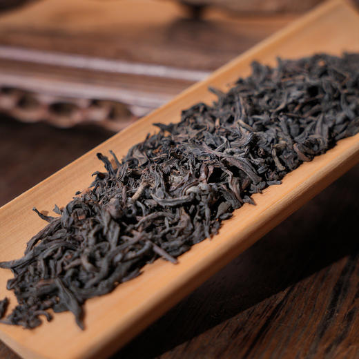 1992年老乌龙  醇滑清爽，陈香浓郁，养生首选茶饮 32年老茶 64克（8克*8泡） 商品图4