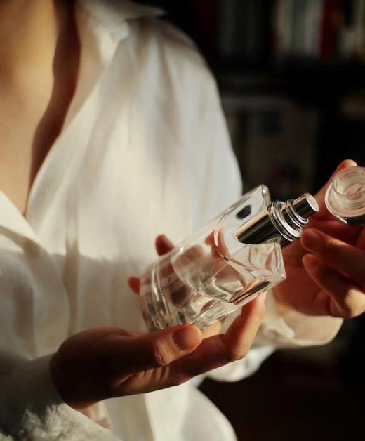 宝G丽大吉岭茶男女同款清澈清冷木质感香水大样 商品图10