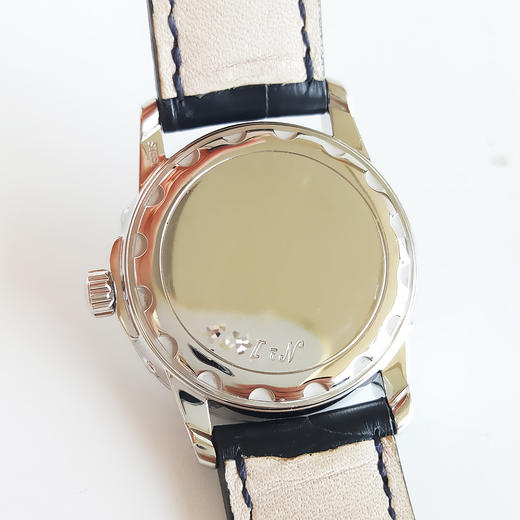 【9新】BLANCPAIN宝珀女装系列自动机械机芯33MM（女款）珍珠贝母表盘；镶嵌钻石刻度100824JJ08 商品图9