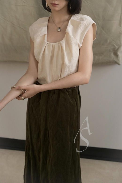 Mark Kenly Domino Tan 原色TOGO褶边领提花上衣 商品图3