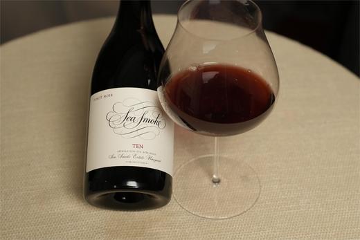 2019年美国加州烟海酒庄十全黑皮诺干红 商品图4