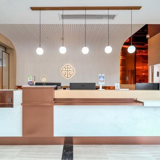 安徽黄山黟县中心艺选安來酒店2晚度假￥368元/双人2晚，位于龙川广场旁，周边吃喝玩乐、逛景区方便！ 商品图1