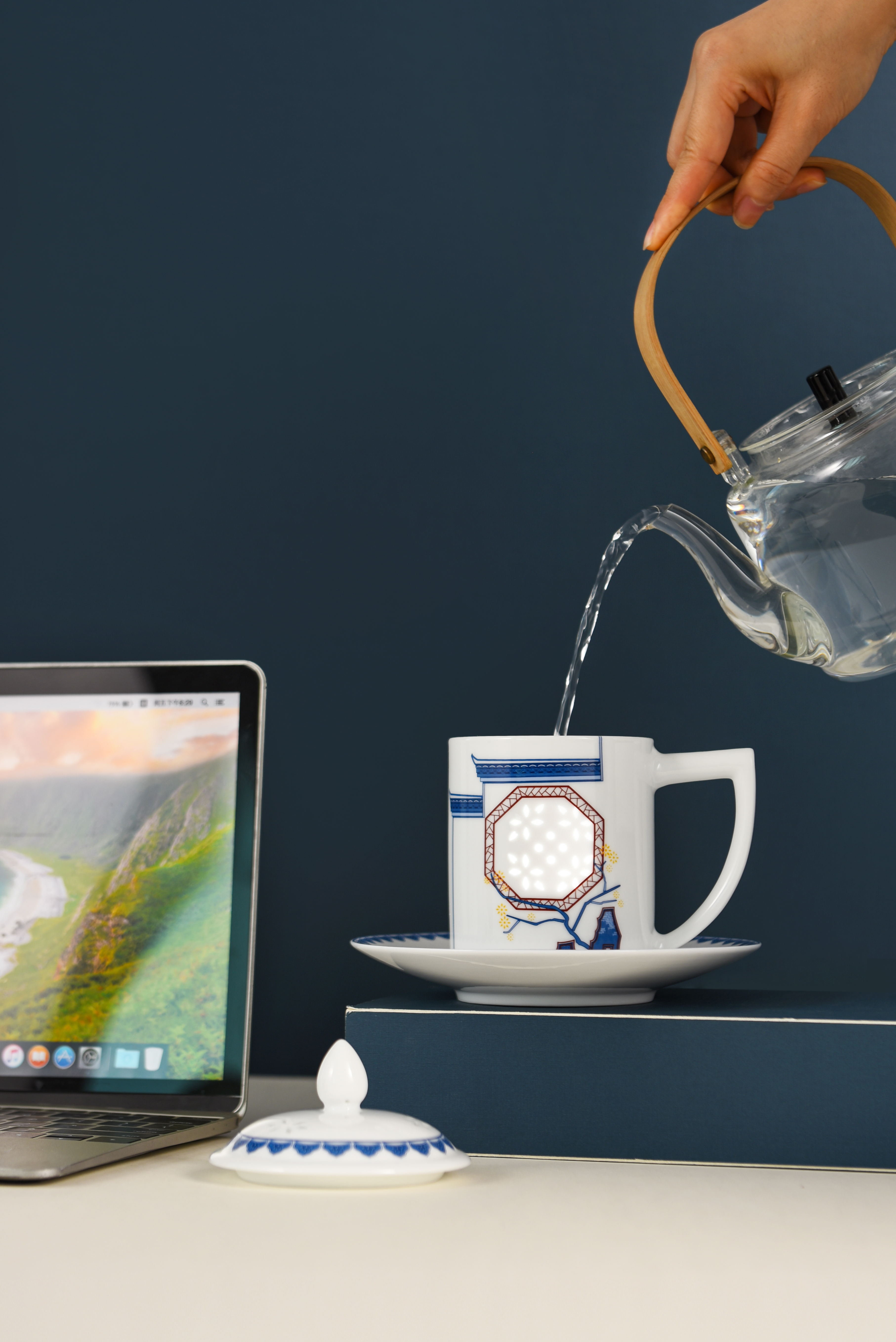 富玉 |  景德镇青花玲珑陶瓷水杯洞天一碧办公杯套组礼盒装伴手礼